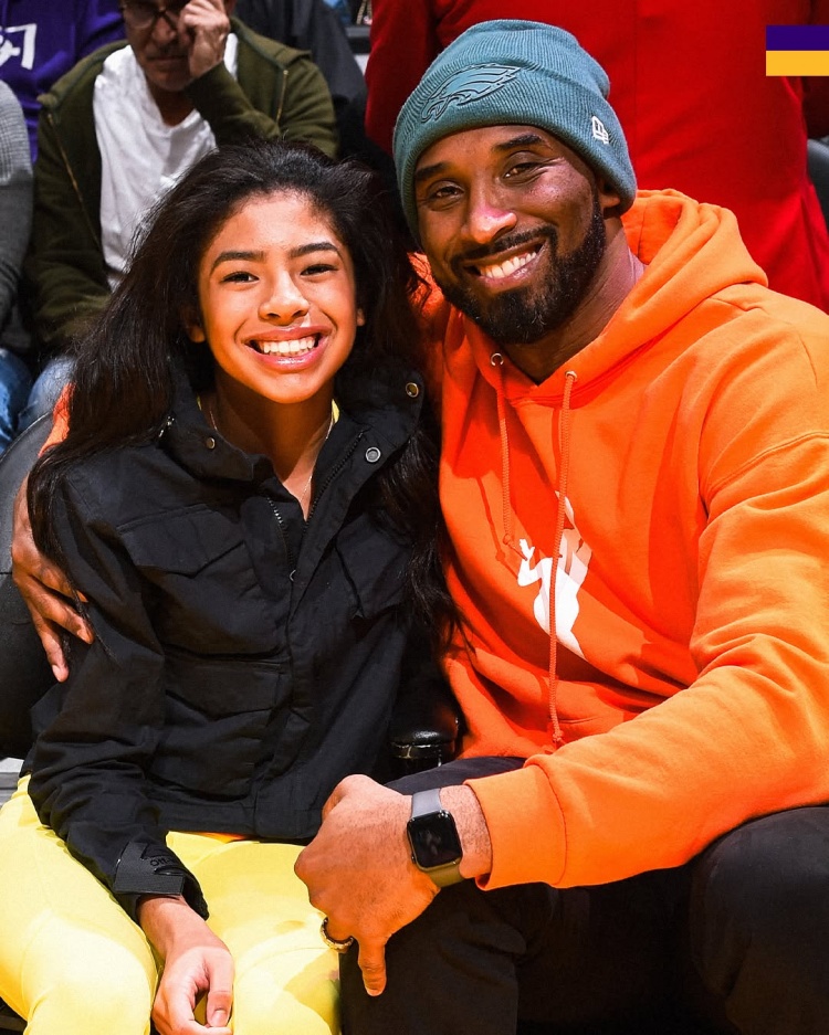 DG视讯官网平台欧文缅怀科比Gigi：上帝拥有你们 我内心感觉很平静