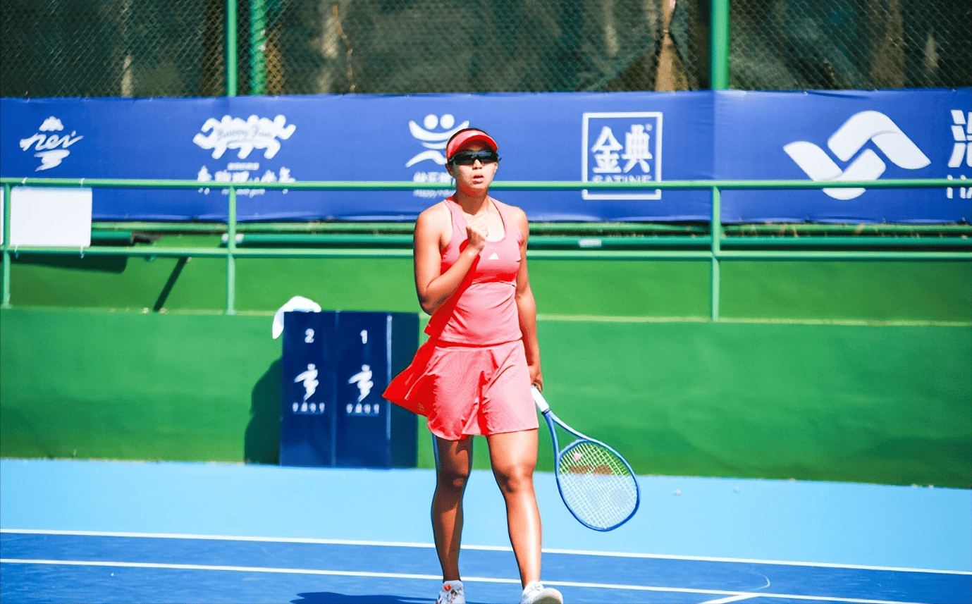 2比0！中国16岁小花闯进四强，排名创新高，锁定法网青少赛资格