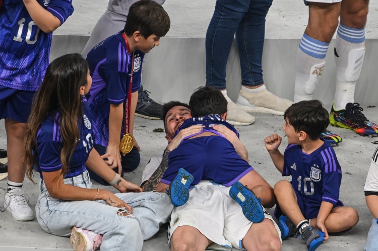 DB真人旗舰🗣梅西1小时专访：我在足球界取得了一切成就，不再奢求什么